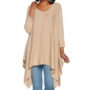 Martha Stewart V-neck 3/4 sleeve poncho sweater
